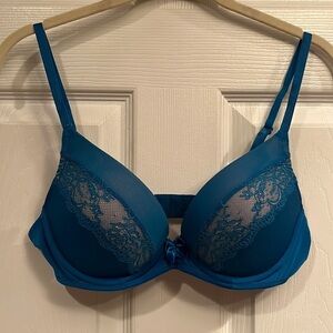 Adore Me brand size 34C underwire bra